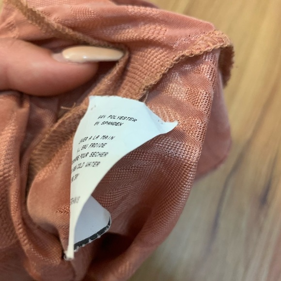 Audrey 3+1 Long Sleeve Twist Front Orange Crop Top - Picture 8 of 13